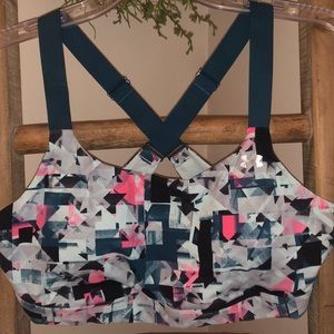 BNWT Sports Bra UA XL